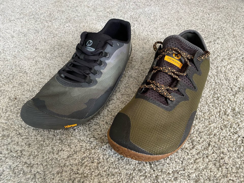 Vapor Glove vs Vapor Glove 4 | Merrell Barefoot Review - a skosh better